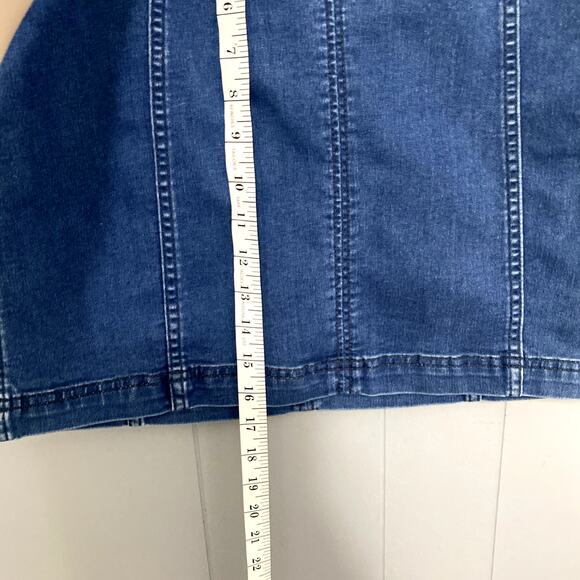 Free People Blue Dark Wash Denim Modern Femme Fitted Boho Mini Skirt 10 - Picture 4 of 9